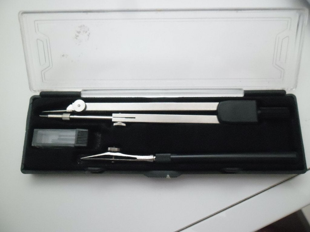 Passer set in etui - Tekengereedschap, Diversen, Ophalen of Verzenden, Nieuw