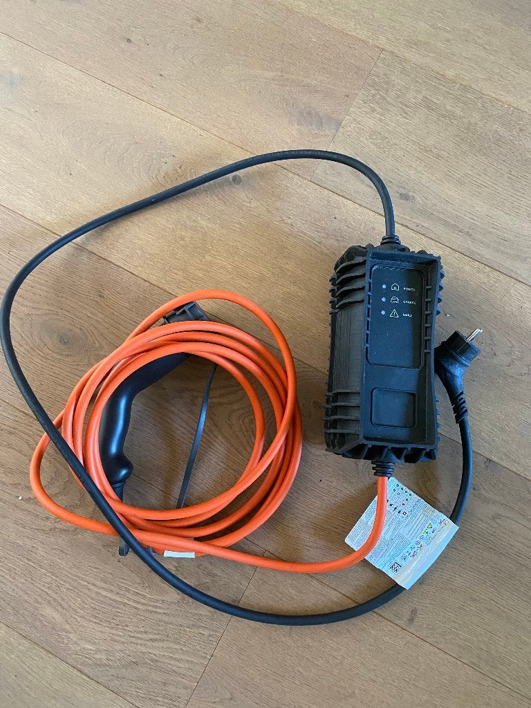 Oplader stopcontact electrische auto peugeot, citroen, opel, Auto diversen, Laadpalen, Ophalen, Zo goed als nieuw, Laadkabel