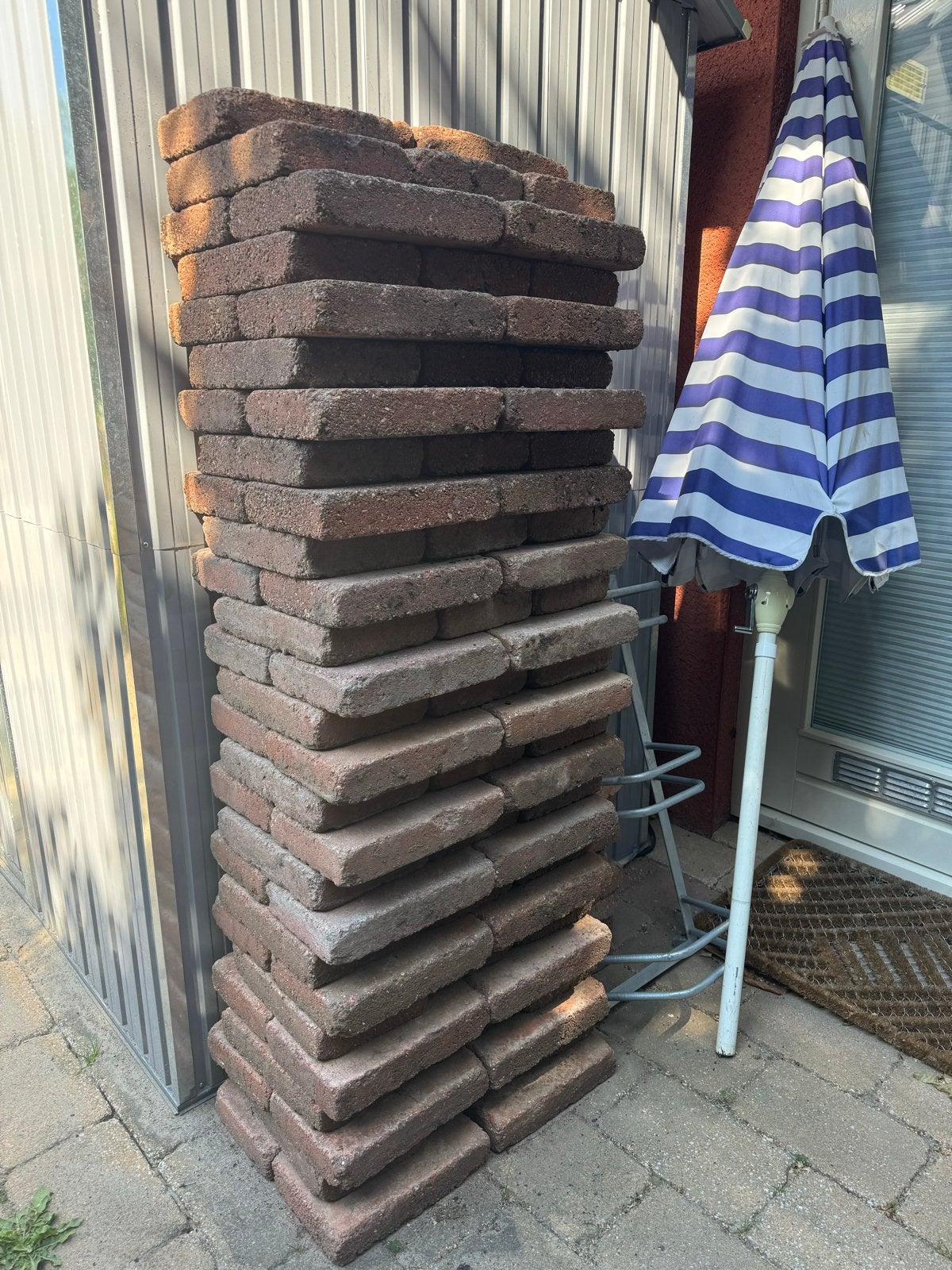Rode stenen 30x20x5 voor tuin of oprit, Ophalen, Gebruikt, Beton, Klinkers
