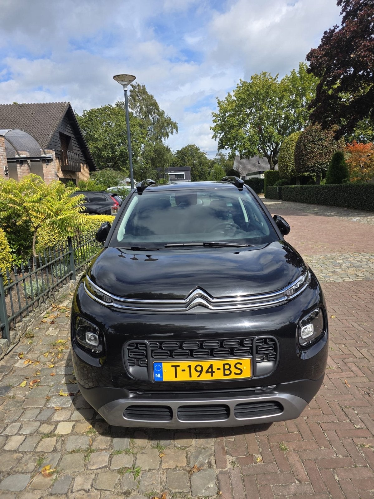 Citroën C3 Aircross 1.2 Puretech 110pk S&S Eat6 2018 Zwart, Auto's, 840 kg, Zwart, 3 cilinders, SUV of Terreinwagen
