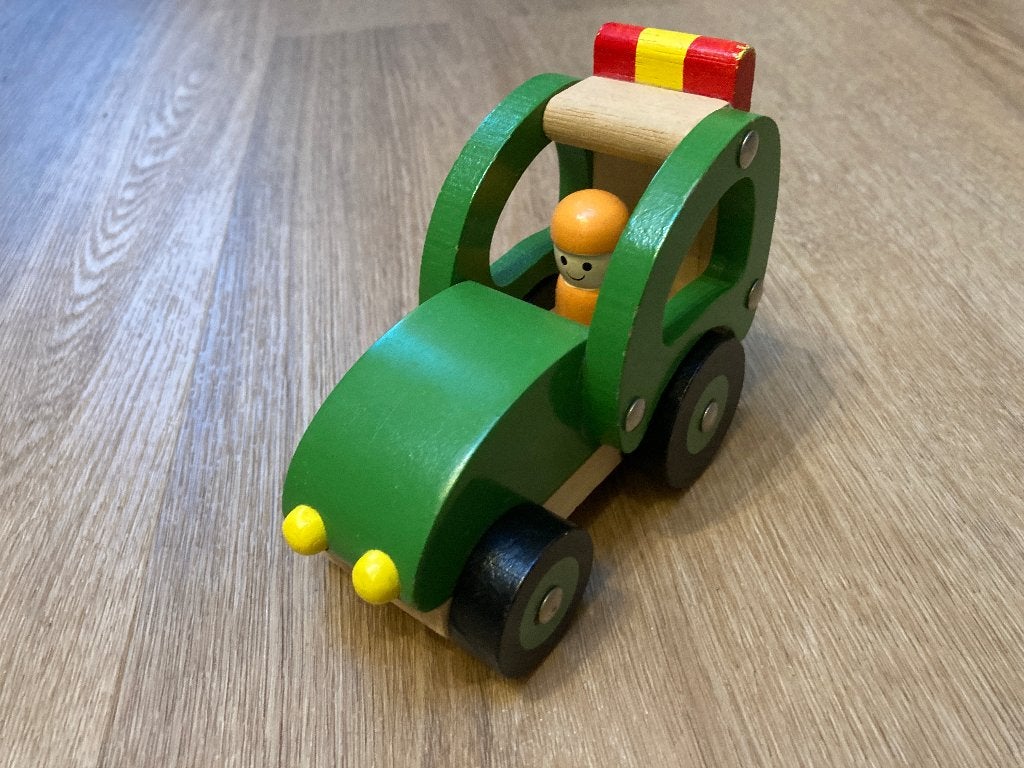 Houten tractor, Ophalen, Gebruikt