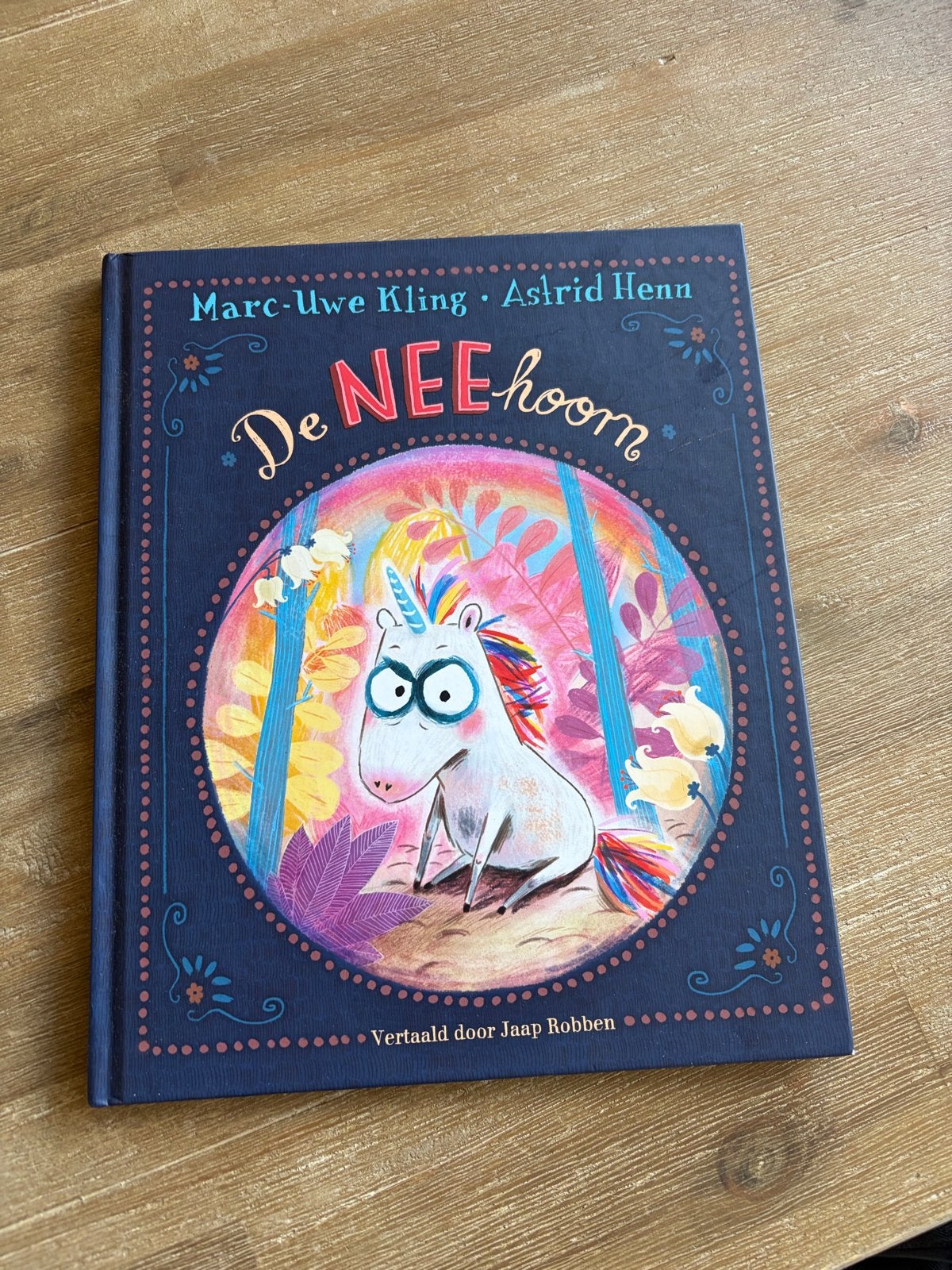 De NEEhoorn, Ophalen of Verzenden, Zo goed als nieuw, Fictie algemeen