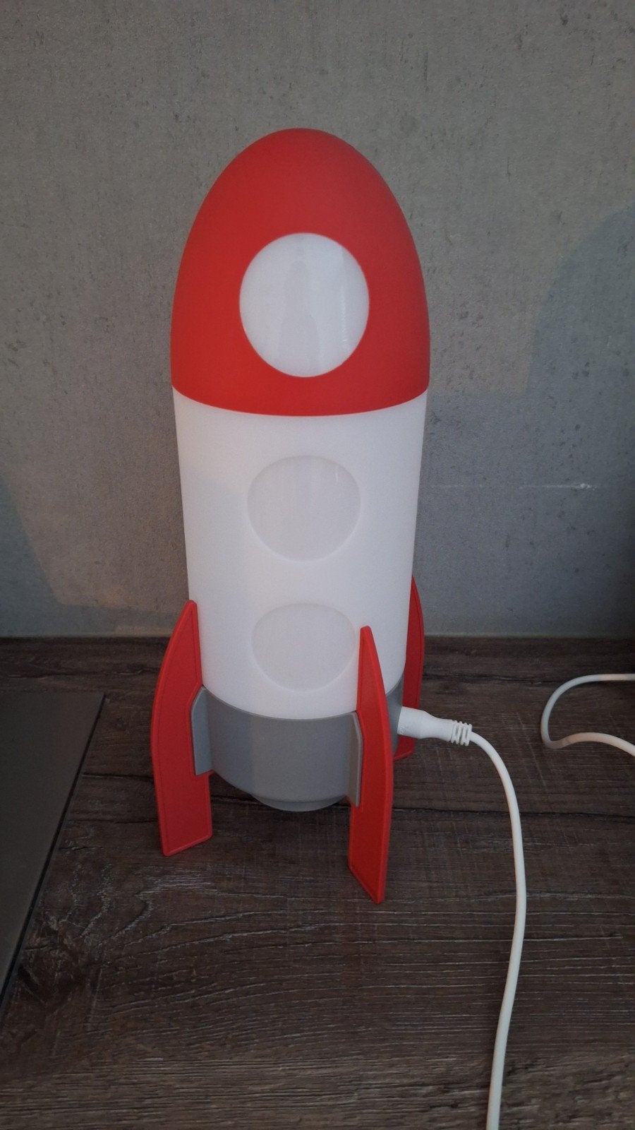Tafel lamp Ikea Racket, Kinderen en Baby's, Ophalen, Zo goed als nieuw