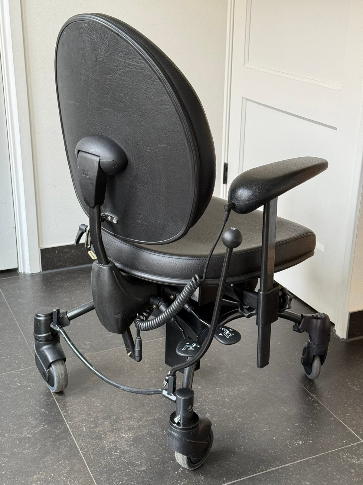 Mooie Vela Tango 200EF trippelstoel, elek. Hoog/Laag motor., Ophalen, Gebruikt