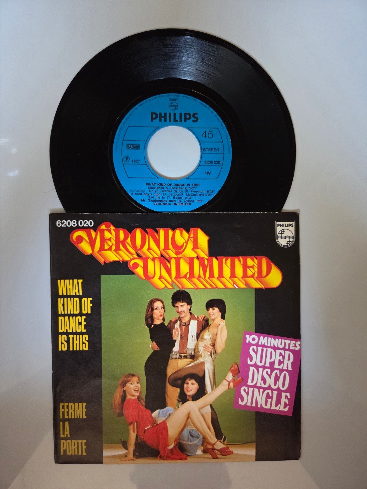 Veronica Unlimited - What kind of dance is this, Ophalen of Verzenden, Gebruikt, 7 inch