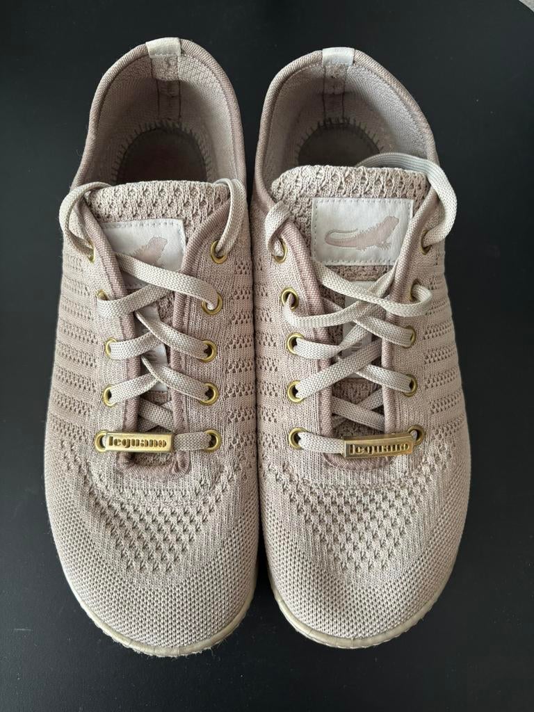 leguano barefoot, Kleding | Dames, Schoenen, Beige, Ophalen of Verzenden, Sneakers of Gympen, Zo goed als nieuw