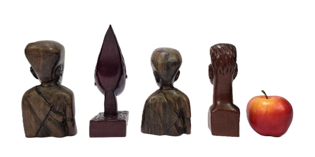 1287. Houten beelden, Afrika, eind 20e eeuw, Ophalen
