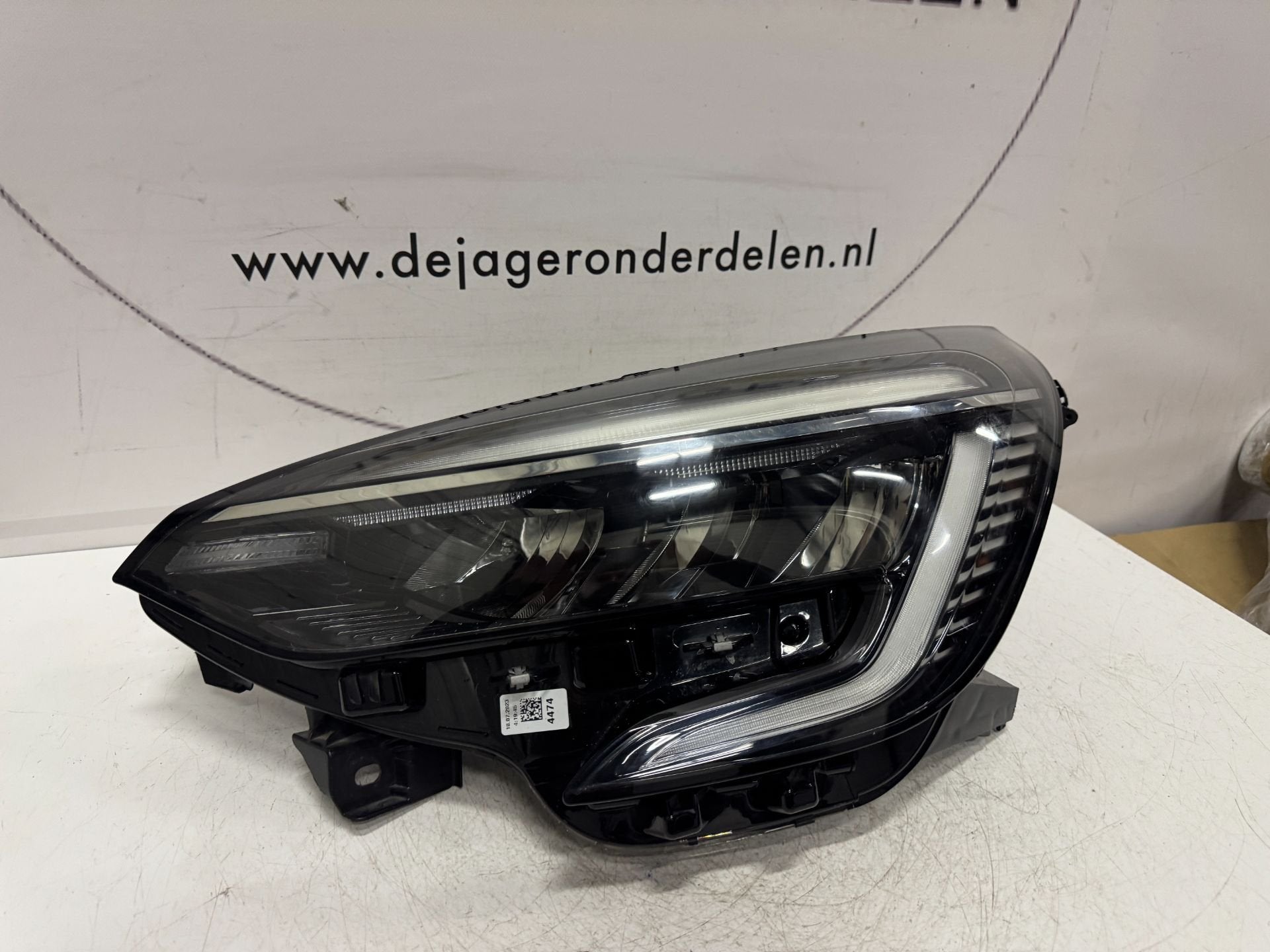 RENAULT CLIO V 5 KOPLAMP PURE LED VISION LINKS 260606305R, Auto-onderdelen, Renault Group, Gebruikt, Contact.group@renault.com