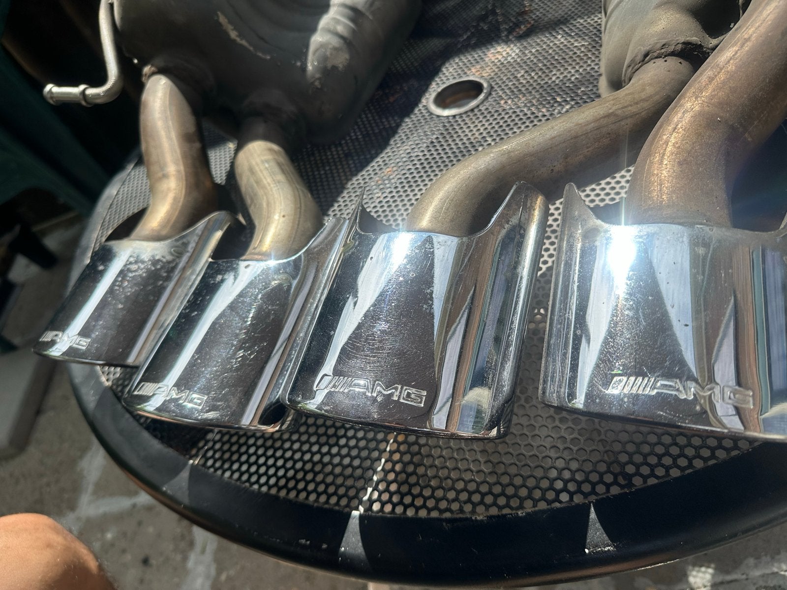 Mercedes-Benz AMG Uitlaatdempers A219 491 01 00, Auto-onderdelen, Uitlaatsystemen, Ophalen, Gebruikt, Mercedes-Benz