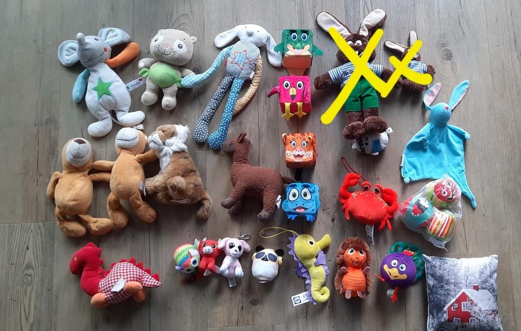 Diverse (nieuwe) knuffels van o.a. de lidl - beer muis

Beer, Lidl, Overige karakters, Overige typen, Blauw