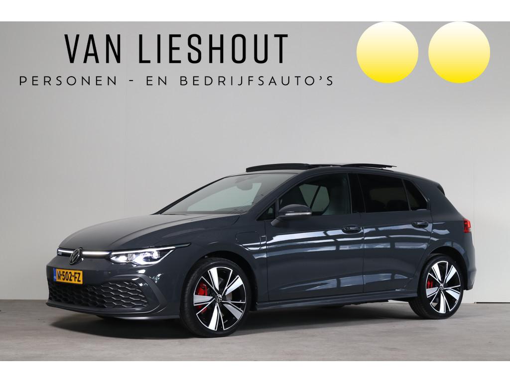 Volkswagen Golf 1.4 eHybrid GTE NL-Auto! Schuifdak I Leder I, Auto's, Gebruikt, 4 cilinders, 1524 kg, Automatische klimaatregeling