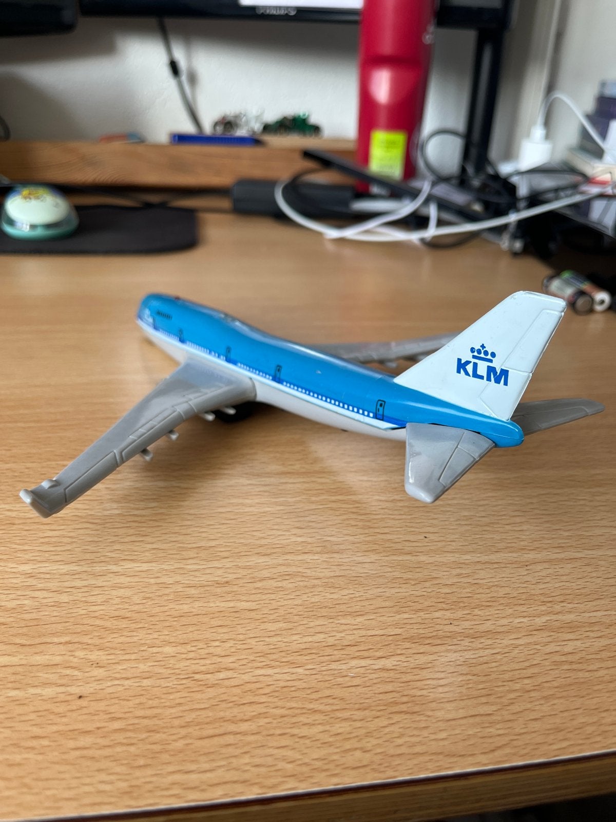 Gebruikt KLM vliegtuigje, zo groot als een hand, Ophalen of Verzenden, Gebruikt