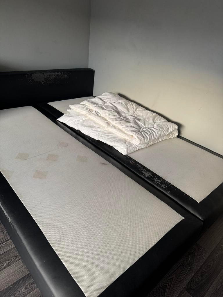 Gratis op te halen boxspring, Ophalen, Gebruikt, Tweepersoons