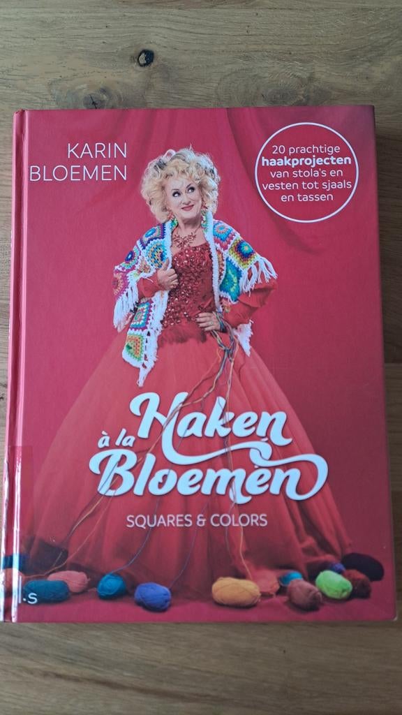 Karin Bloemen - Haken à la Bloemen, Boeken, Breien en Haken, Ophalen of Verzenden, Zo goed als nieuw, Karin Bloemen