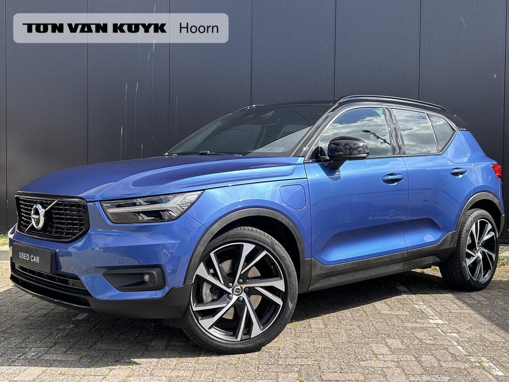 Volvo XC40 1.5 T5 Recharge R-Design / Trekhaak / Panorama da