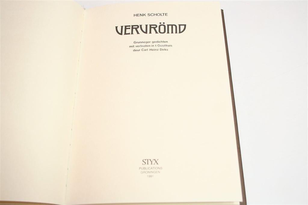 Vervrömd — Grunneger Gedichten van Scholte & Dirks, Ophalen of Verzenden, Gelezen