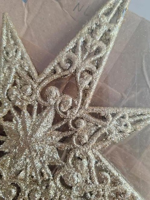 Goudkleurige ster piek h, Diversen, Kerst, Evora, Onbekend, Nieuw, Ophalen of Verzenden
