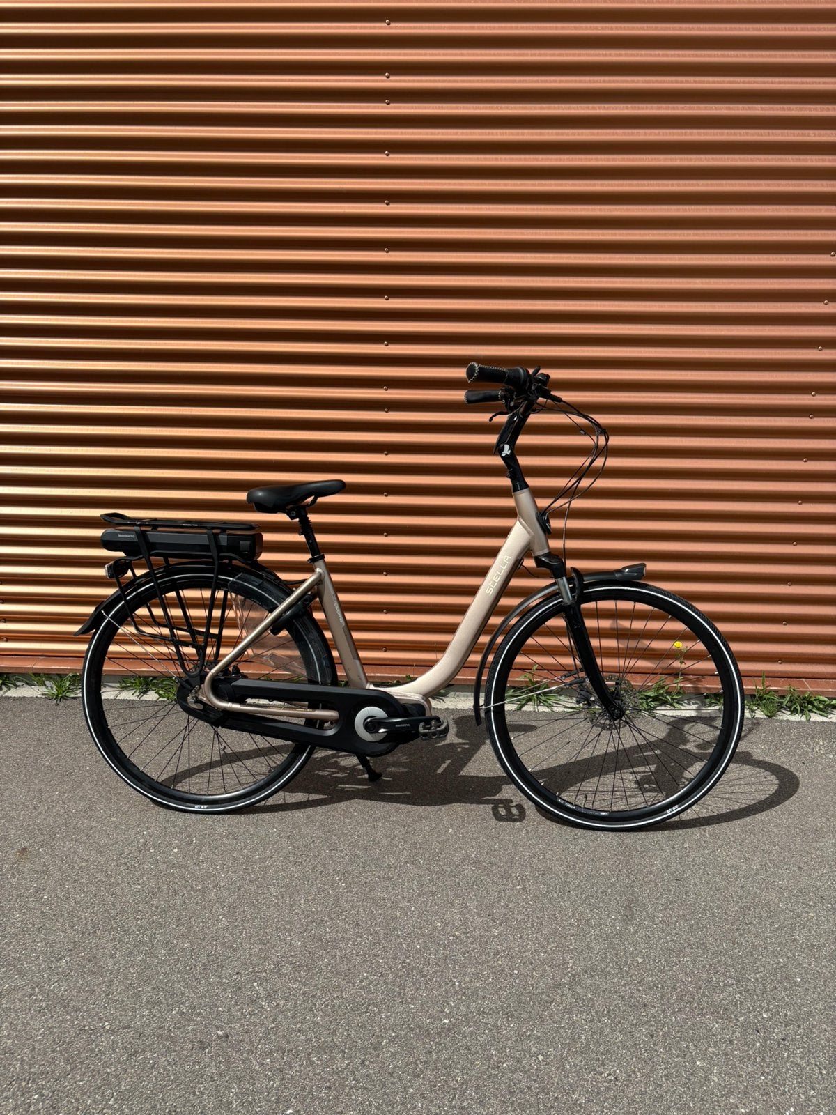 Nette Stella Livorno elektrische fiets middenmotor, ., Versnellingen, Ophalen of Verzenden, Zo goed als nieuw