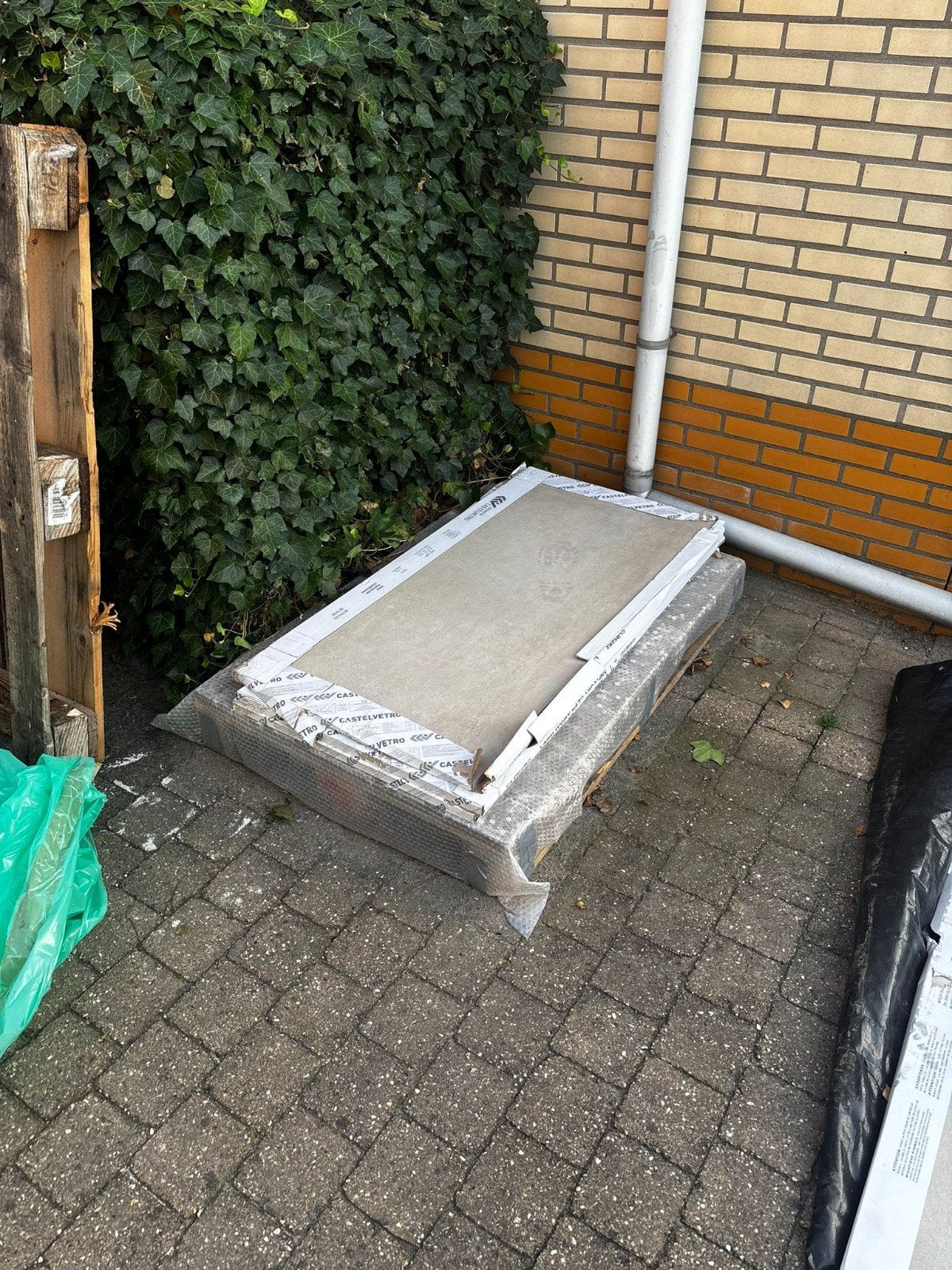 Tegels creme, Ophalen, 60 cm of meer, Nieuw, Minder dan 5 m²