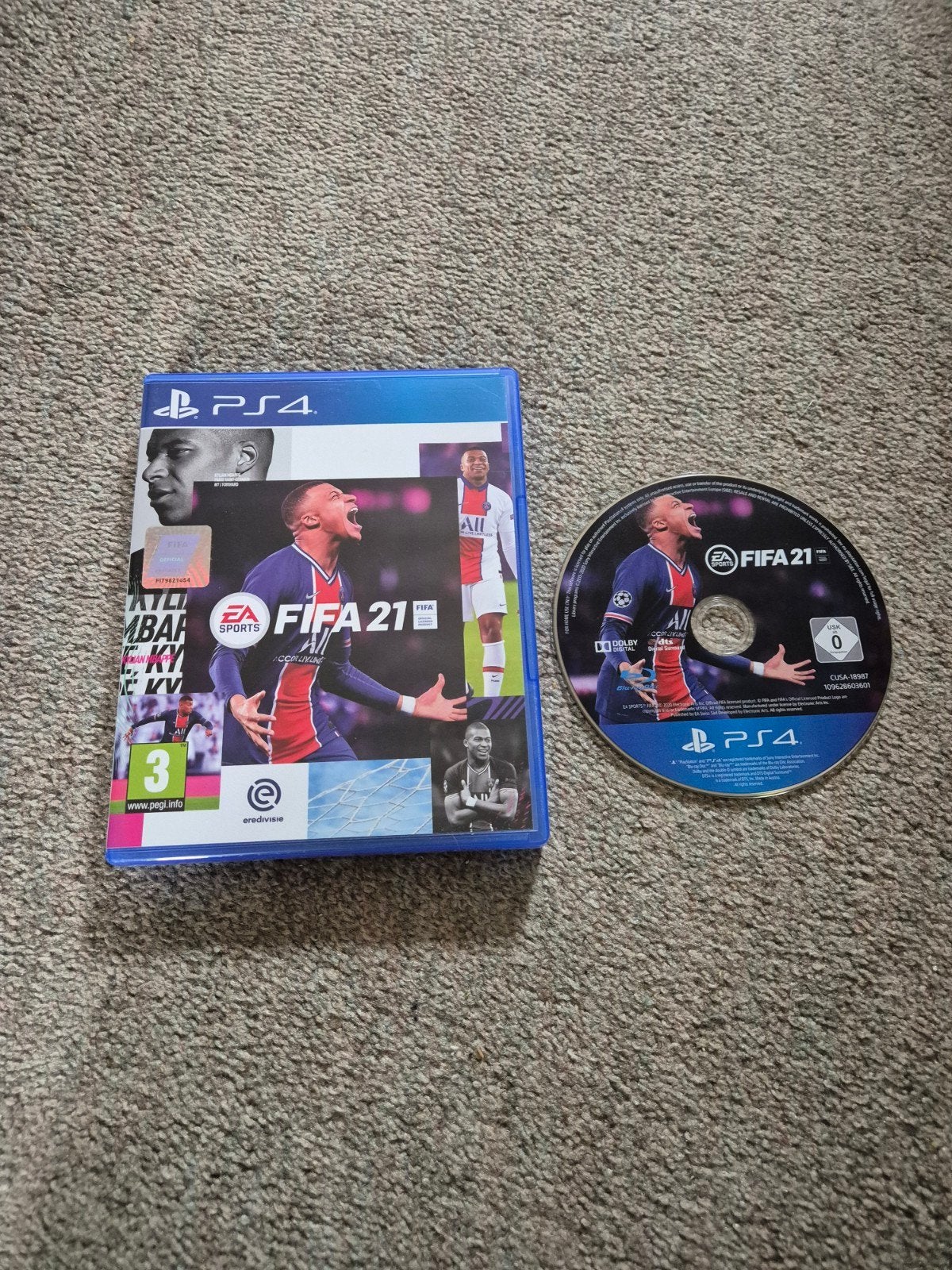 FIFA 21 PS4, Spelcomputers en Games, Ophalen, Zo goed als nieuw, Eén computer, Sport