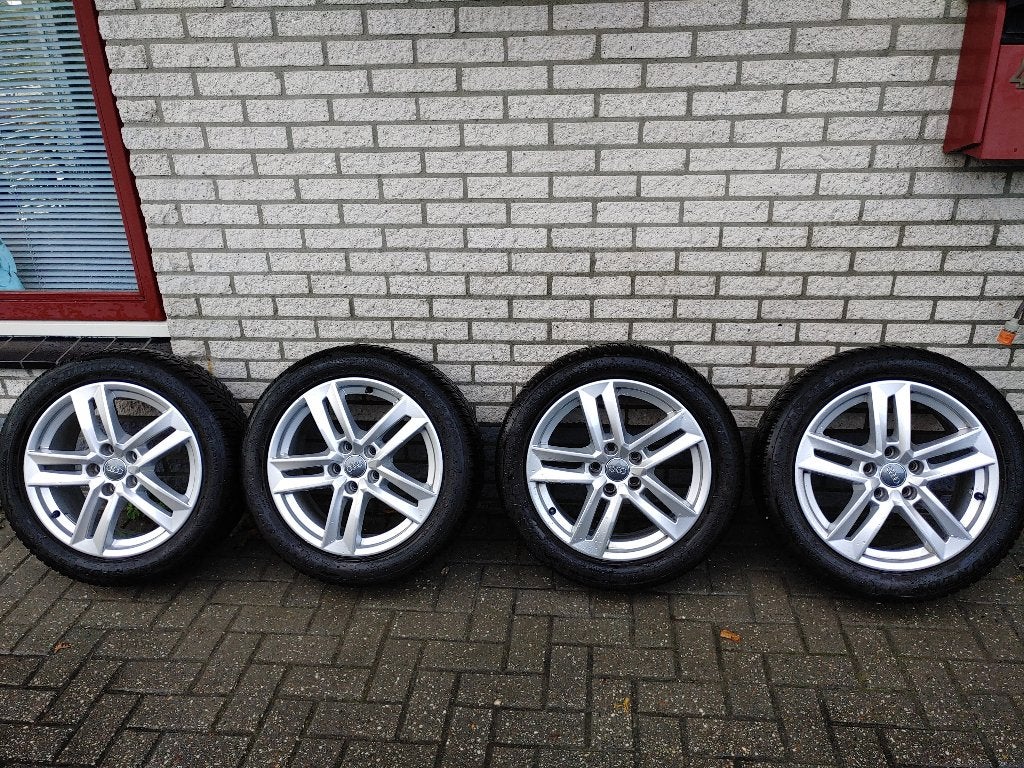 Winterbanden met originele Audi velgen, 17" x 50 x 225 mm, Ophalen, Gebruikt, Banden en Velgen, 17 inch