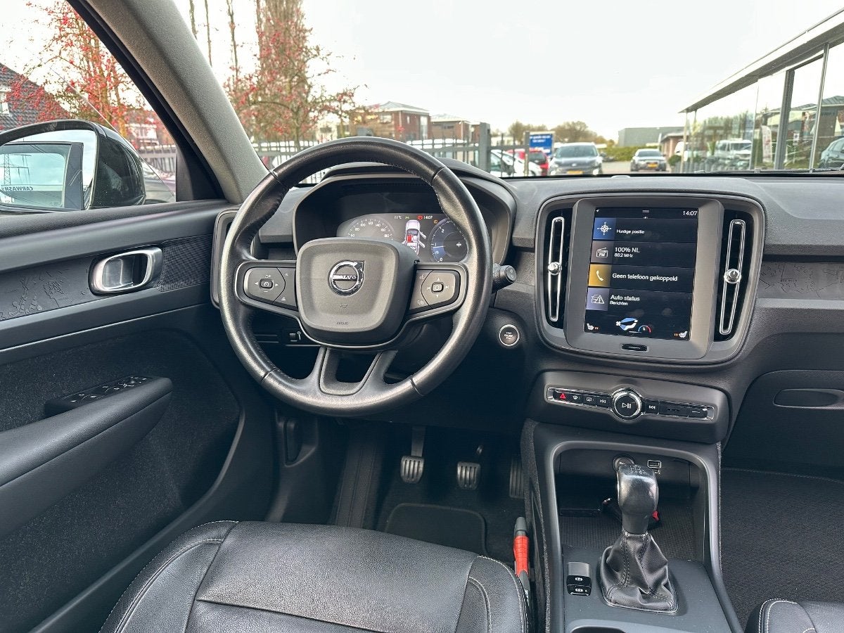 Volvo XC40 2.0 D3 110kw | Momentum | Leer | Navi, Auto's, Voorwielaandrijving, Gebruikt, Euro 6, 1969 cc