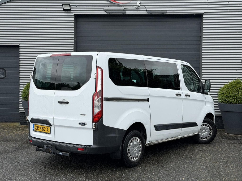 Ford Transit Custom 300 2.2 TDCI L1H1 Trend 9 Pers | Airco |, Voorwielaandrijving, Euro 5, Gebruikt, Wit