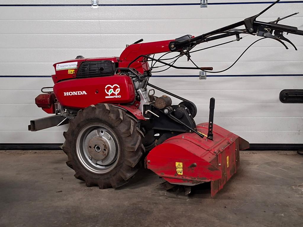 Verhuur krachtige Honda tuinfrees 7.5 PK