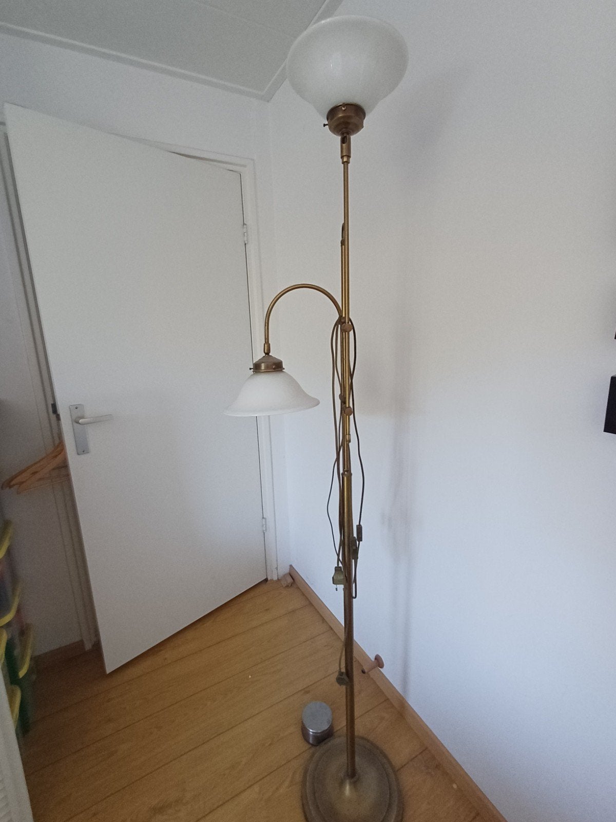 Vintage Messing Vloerlamp met Leeslamp - Gebruikt, Huis en Inrichting, Lampen | Vloerlampen, Ophalen, Gebruikt, 150 tot 200 cm