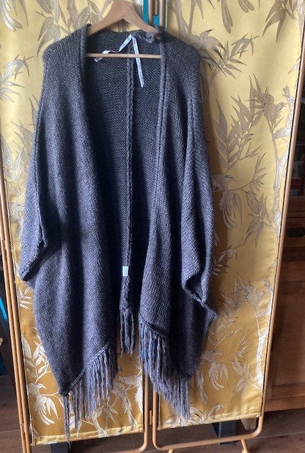 Isla Ibiza omslagdoek/ pashmina + lange das - donkerbruin, Maat 46/48 (XL) of groter, Nieuw, Ophalen of Verzenden, Pashmina