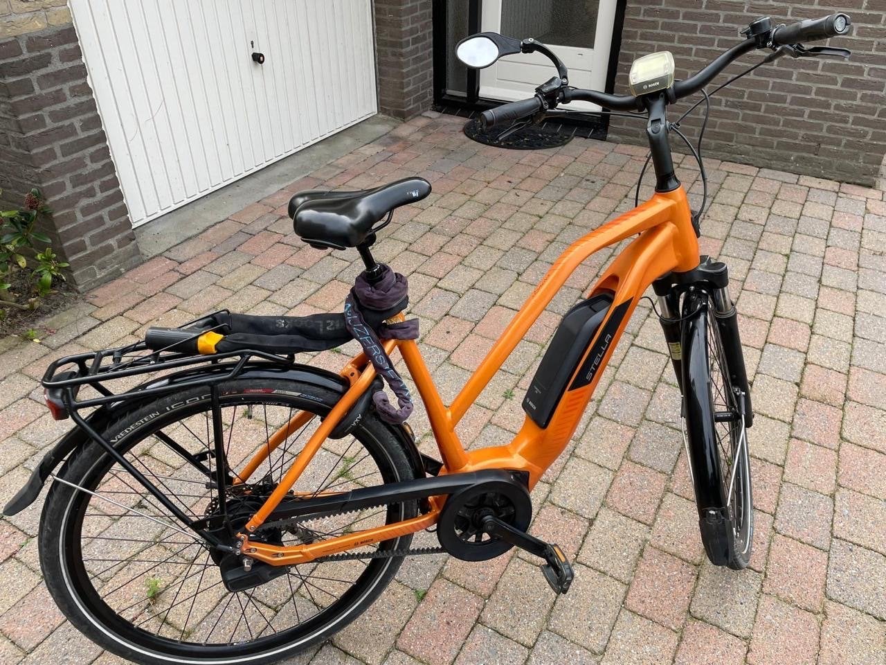 Stella E-bike met Bosch Performance Line motor, Gebruikt, 51 tot 55 cm, 50 km per accu of meer, Ophalen