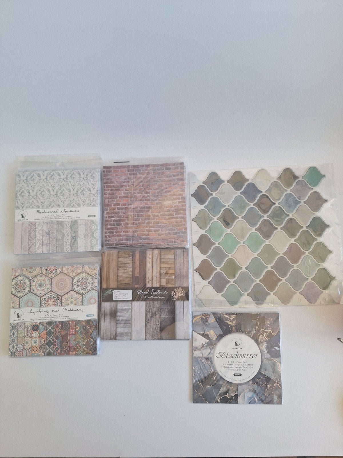 19x scrapbook papier blokken en stickertegels, Ophalen of Verzenden, Nieuw, Papier of Karton