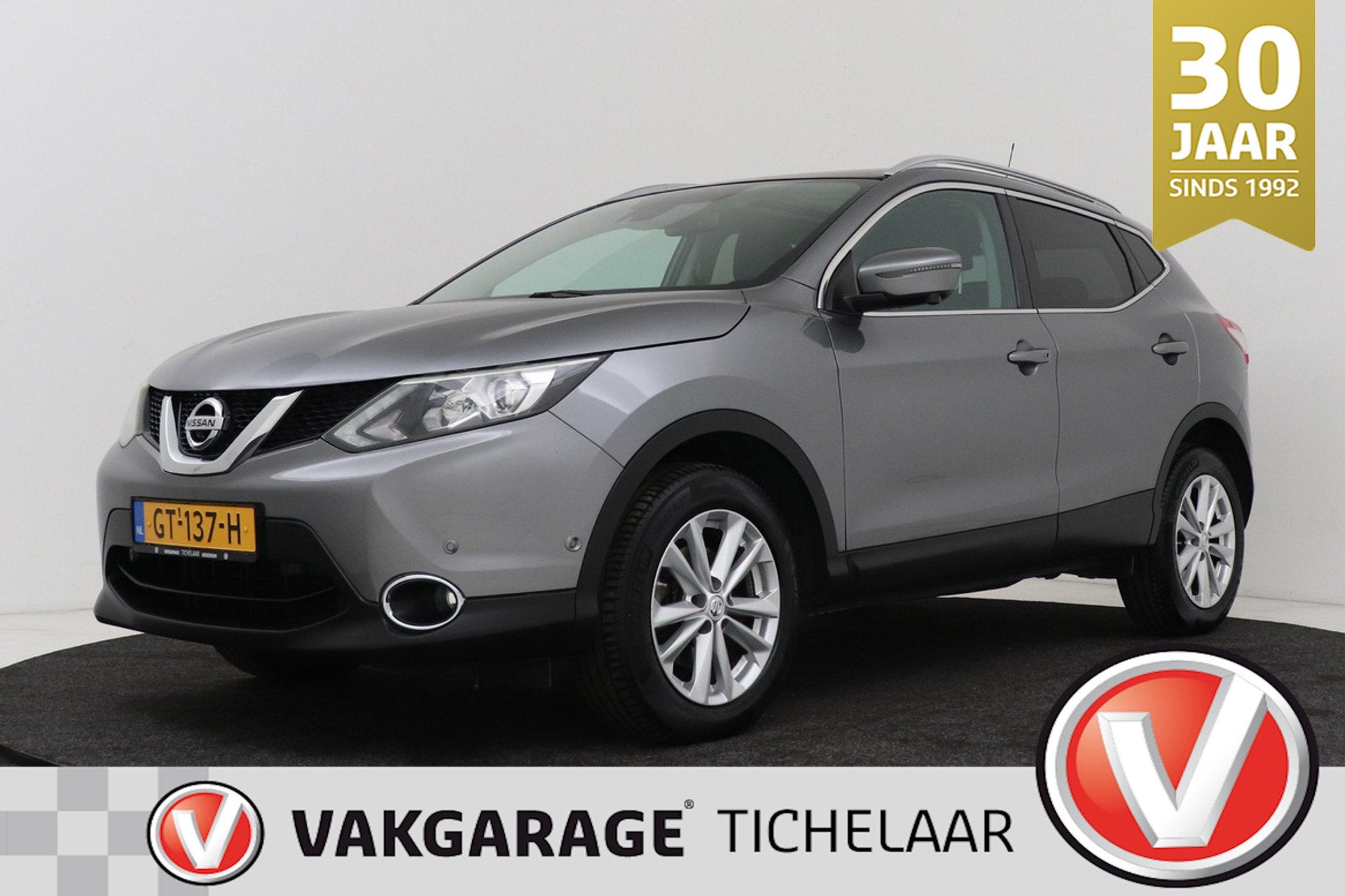 Nissan Qashqai 1.6 Tekna | Trekhaak | Panoramadak | INRUILKO, Auto's, Voorwielaandrijving, 1618 cc, Gebruikt, 4 cilinders