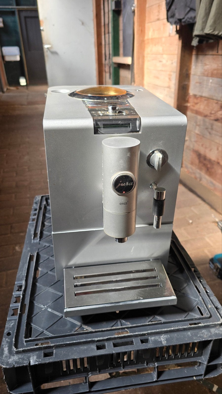 Jura ENA 7 volautomatische koffiemachine, Gebruikt, Koffiemachine, 2 tot 4 kopjes, Afneembaar waterreservoir