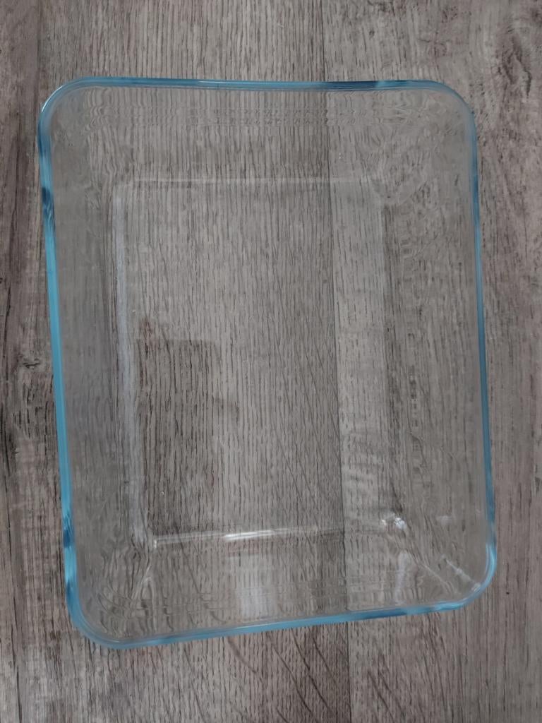 Pyrex ovenschaal/vershouddoos, Ophalen of Verzenden, Zo goed als nieuw