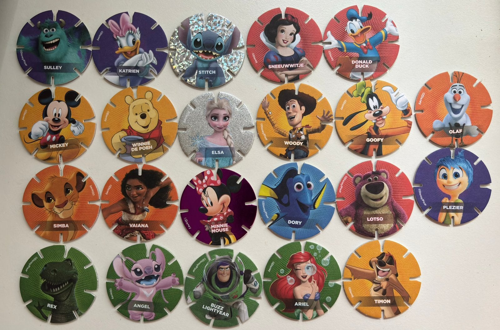 22 Albert Heijn Disney Diskeyz PIXAR spaaractie plaatjes, Albert Heijn, Ophalen