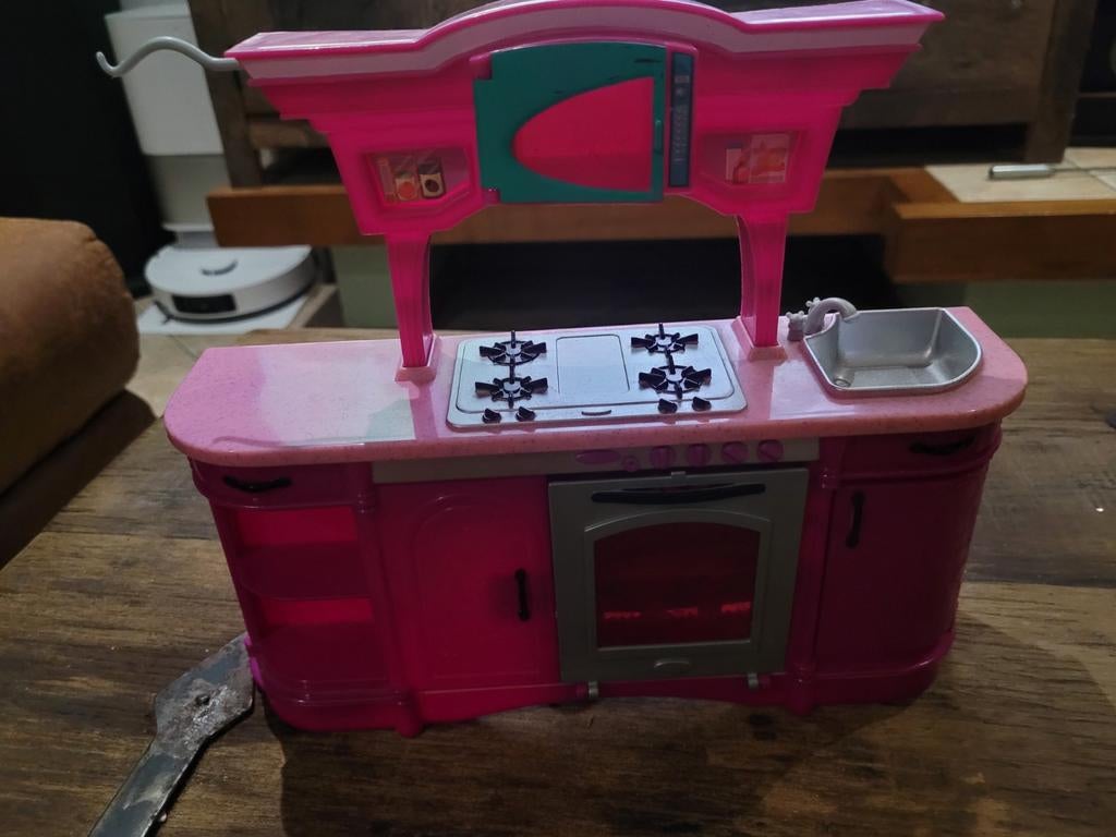 Barbie Meubels: Keuken en Woonkamerset, Ophalen of Verzenden, Gebruikt, Meisje