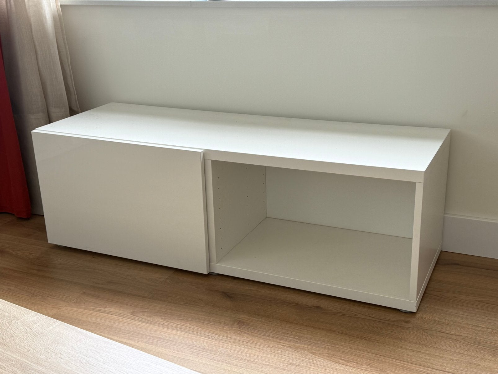 Witte ikea TV-meubel, Antiek en Kunst, Antiek | Meubels | Kasten, Ophalen