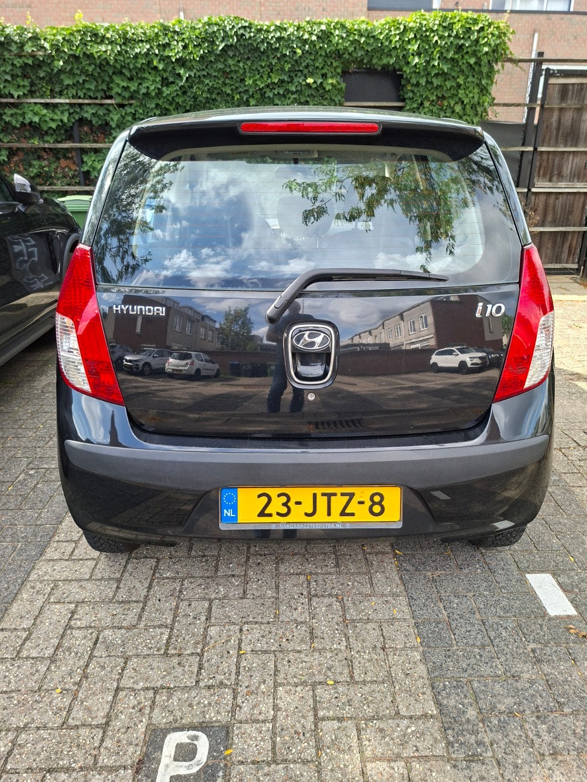 Hyundai i10 1.1 I 5DR 2009 Zwart, Auto's, Hyundai, Voorwielaandrijving, 4 cilinders, 400 kg, Zwart