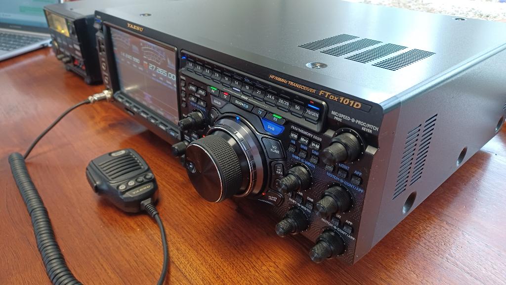 Yaesu FT dx 101 D, Ophalen of Verzenden, Zo goed als nieuw, Zender en Ontvanger