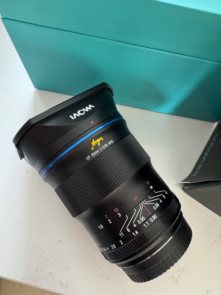 Laowa Argus 33mm 0.95 - Fuji X - Fujifilm, Audio, Tv en Foto, Fotografie | Lenzen en Objectieven, Ophalen of Verzenden, Standaardlens