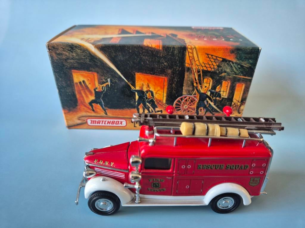 Matchbox Models of Yesteryear 1937 GMC Rescue Squad Van, Ophalen of Verzenden, Zo goed als nieuw, Overige typen, Matchbox
