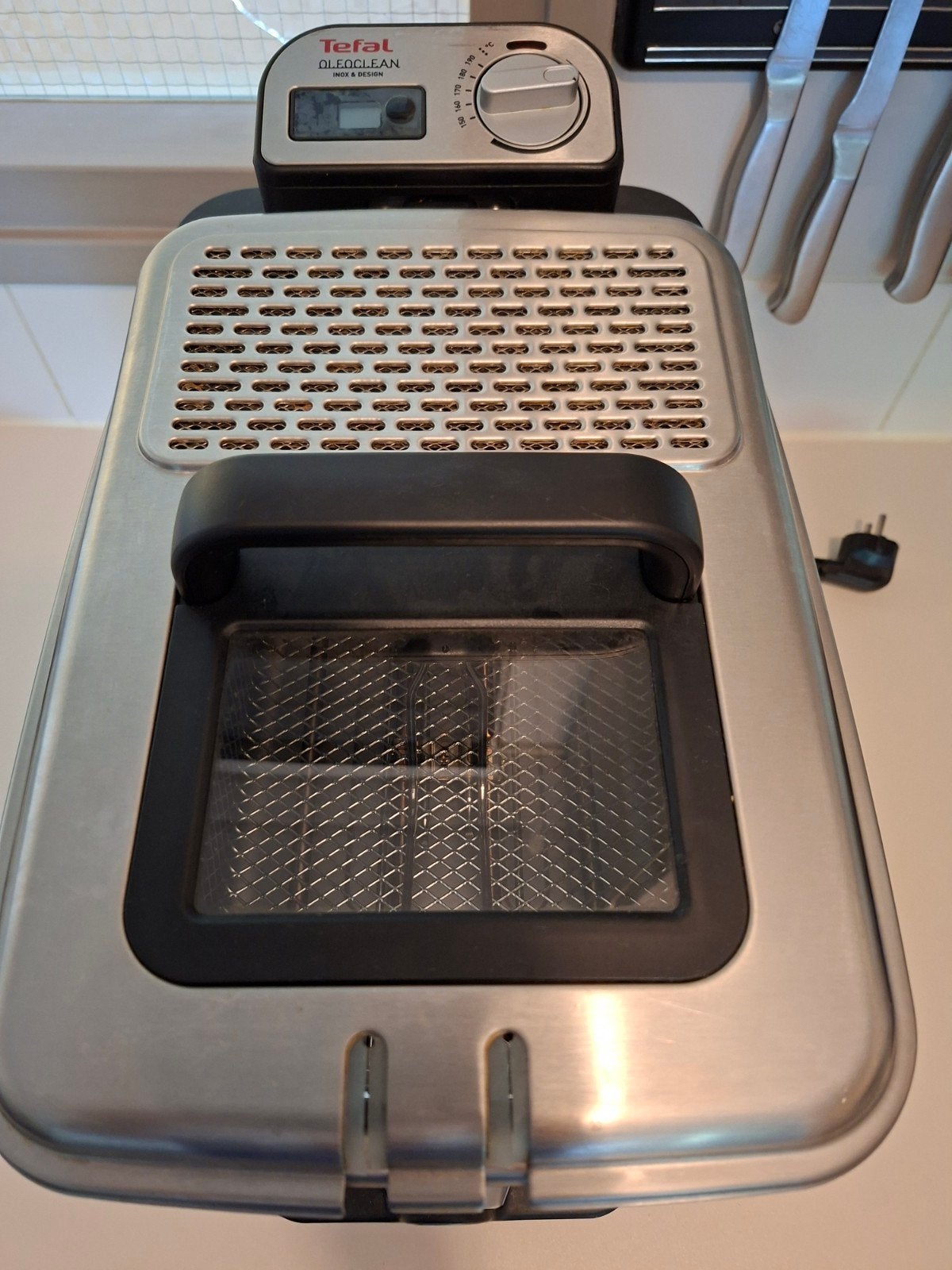 Tefal Oleoclean Friteuse met Automatische Oliefiltratie, 3 tot 4 liter, Ophalen, Zo goed als nieuw, Uitneembare binnenpan