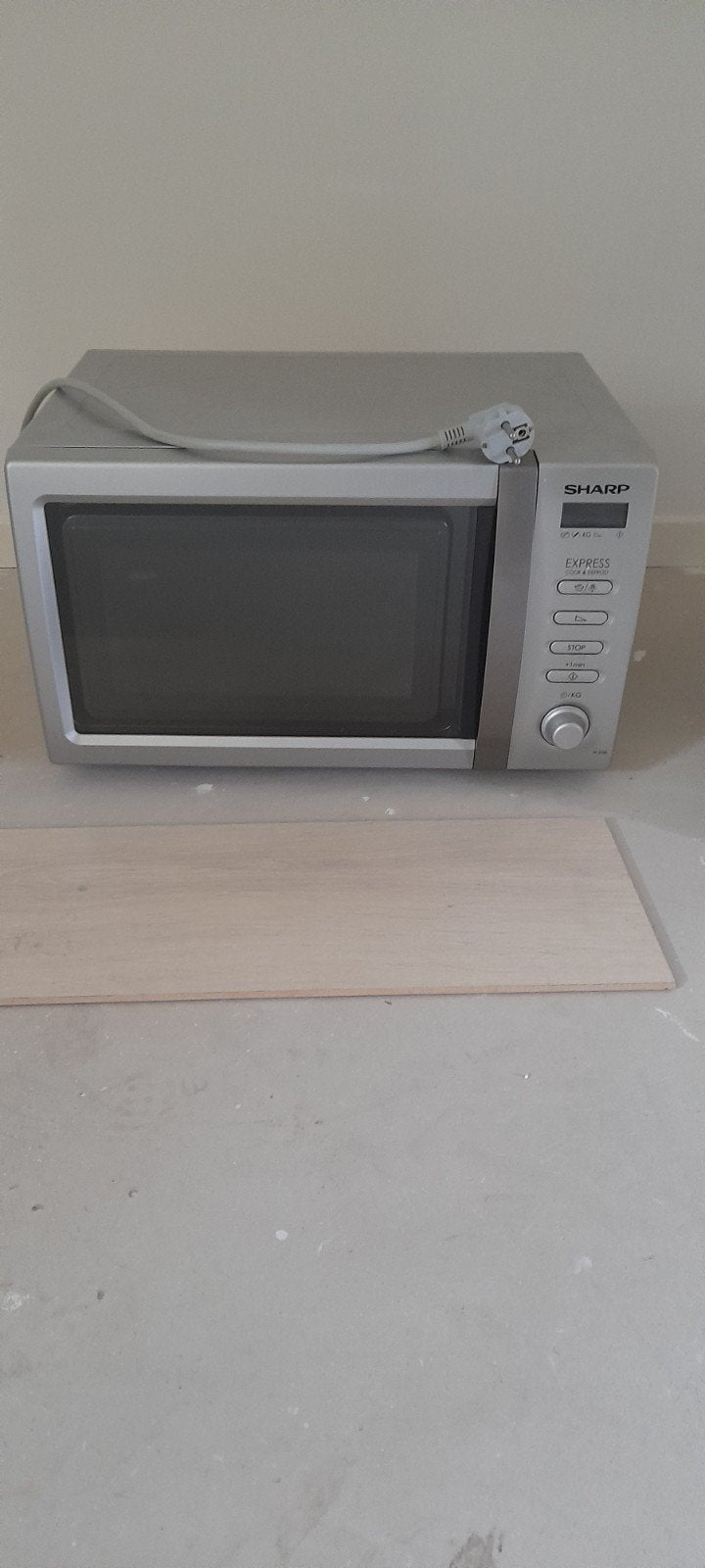 Magnetron, Witgoed en Apparatuur, Magnetrons, Ophalen
