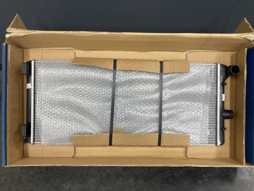 Radiateur Fiat Punto 188 1.9 60 nieuw in doos., Ophalen, Nieuw, Fiat