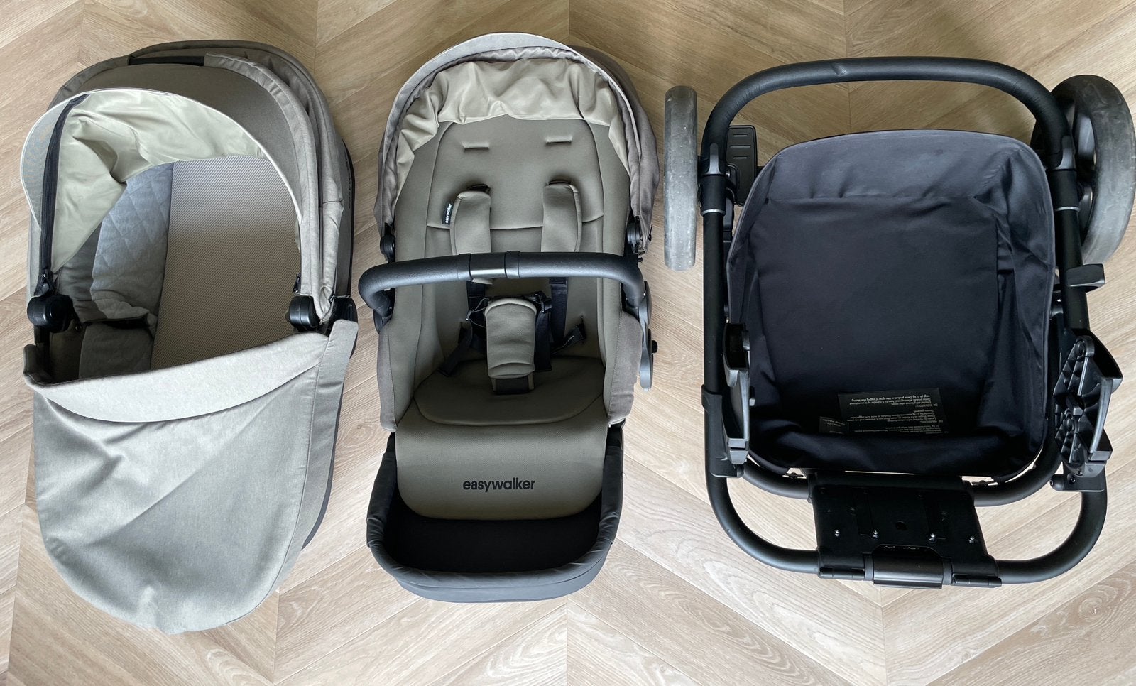 Easywalker Harvey 3 Combiwagen met reiswieg en zitje, Zo goed als nieuw, Combiwagen, Met reiswieg, Ophalen