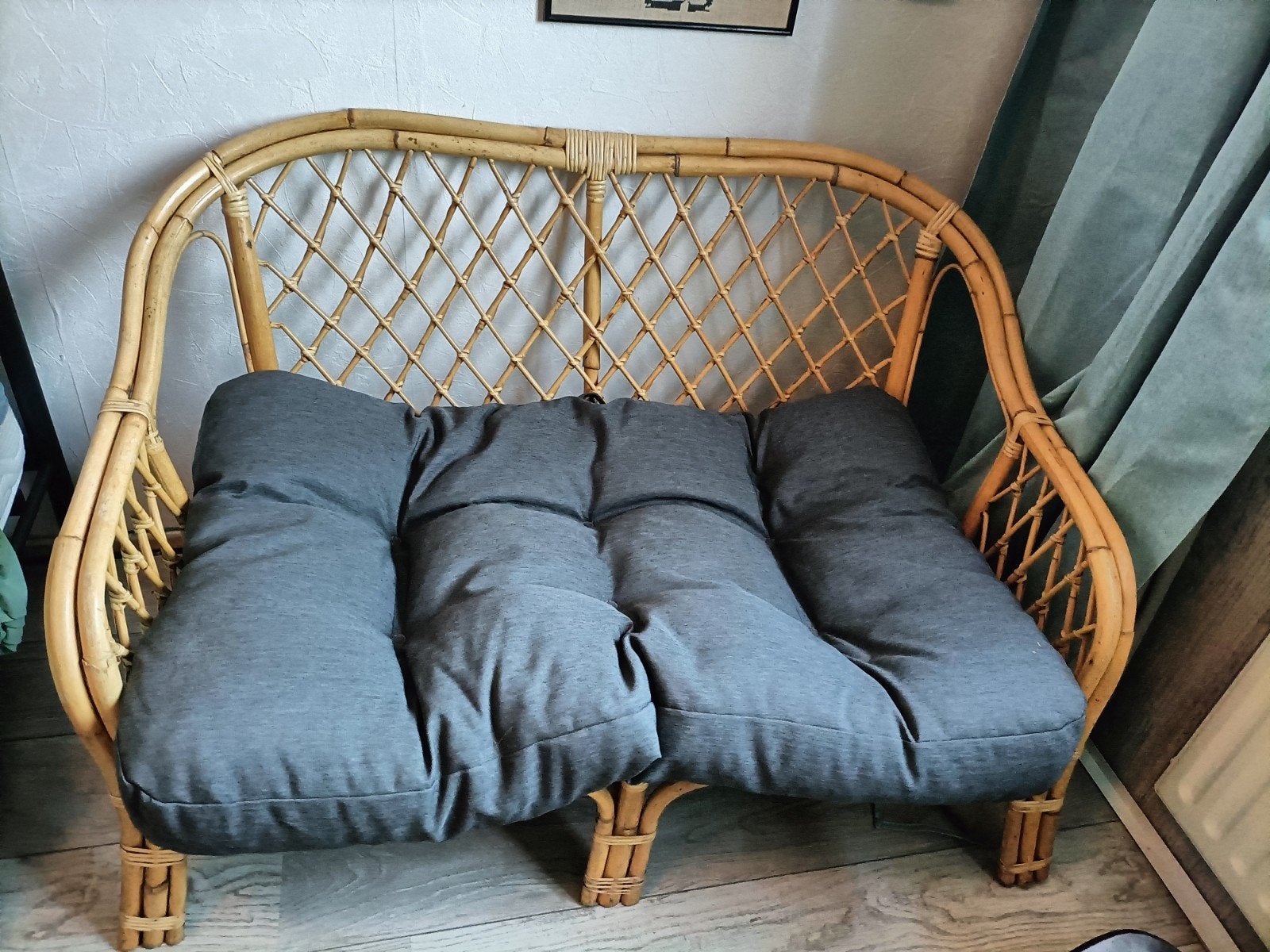 Rotan bankje met kussens, Ophalen