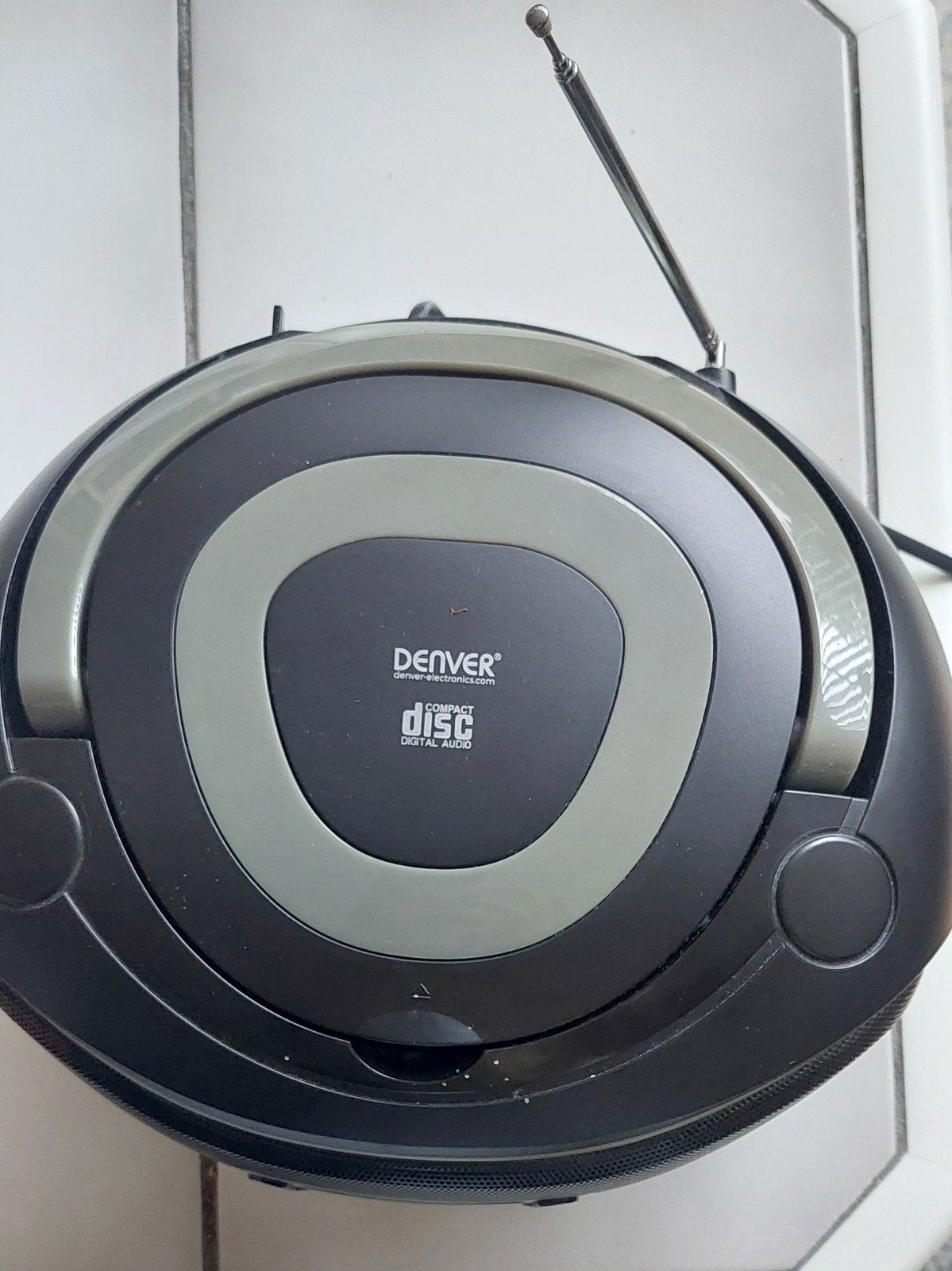 te koop draagbare radio, Ophalen, Zo goed als nieuw