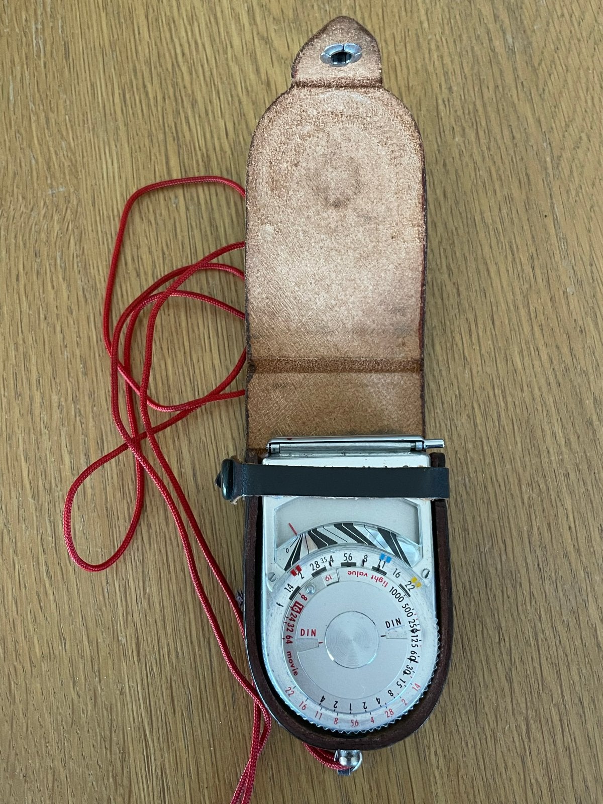 Vintage Lichtmeter in Leren Hoesje - Perfect voor Analoge Fo, Audio, Tv en Foto, Fotografie | Professionele apparatuur, Overige merken