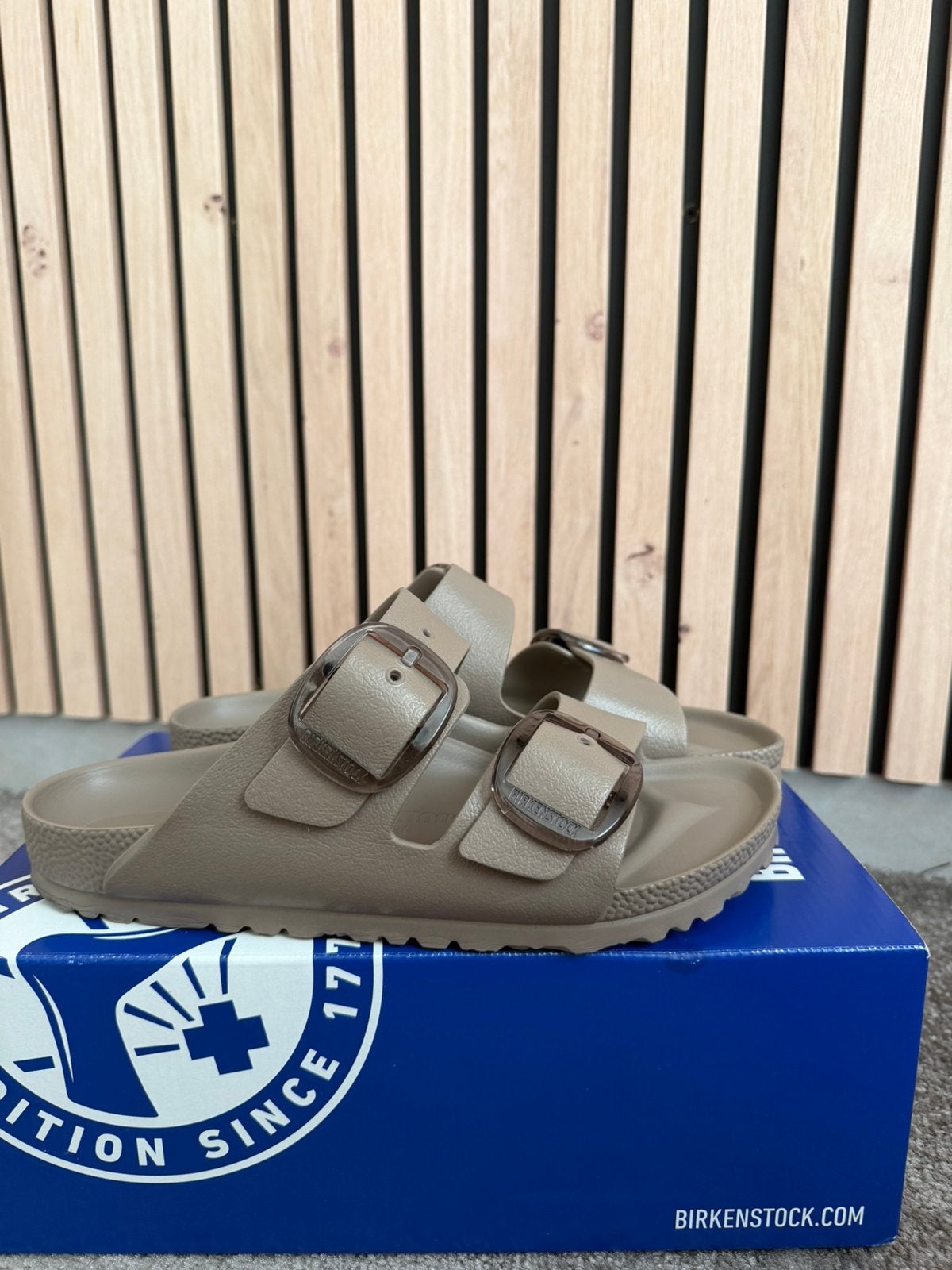 Birkenstock, Ophalen, Zo goed als nieuw, Grijs, Sandalen of Muiltjes